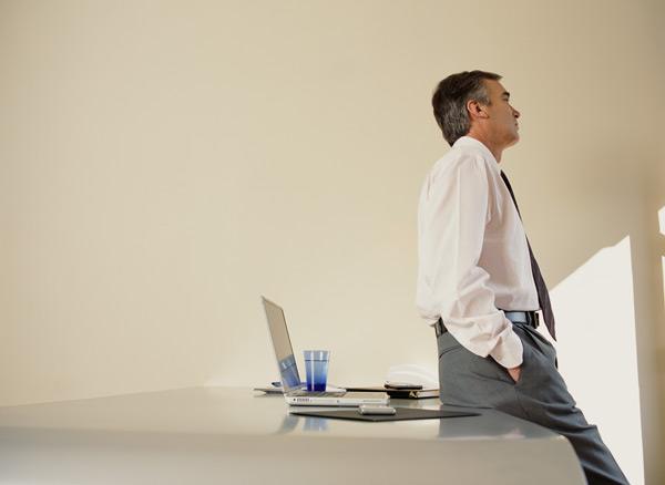 公司變更法人，但是原法人不配合怎么辦？